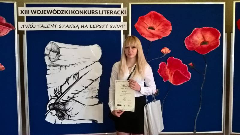 Zdjęcie: Laureatka Wojewódzkiego Konkursu Literackiego!