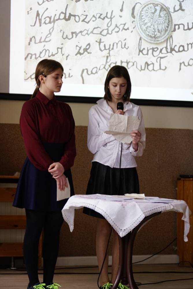 Zdjęcie: 13 kwietnia - Dzień Pamięci Ofiar Zbrodni Katyńskiej